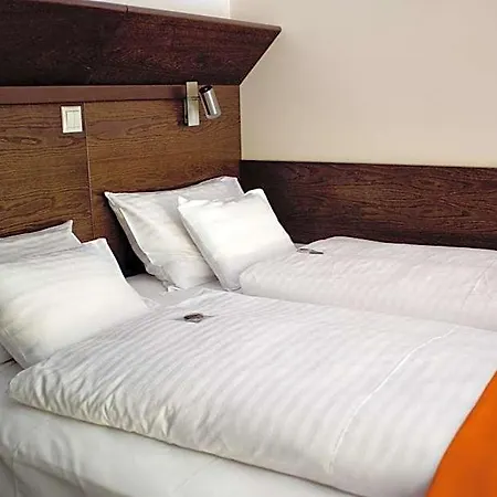 Soleil Apartman Szeged 4* Segedin