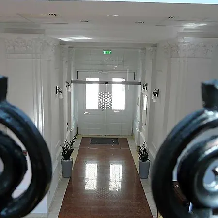 Soleil Apartman Szeged Apart Otel 4*