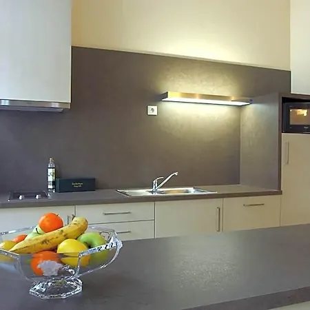 Soleil Apartman Szeged Apart Otel 4*